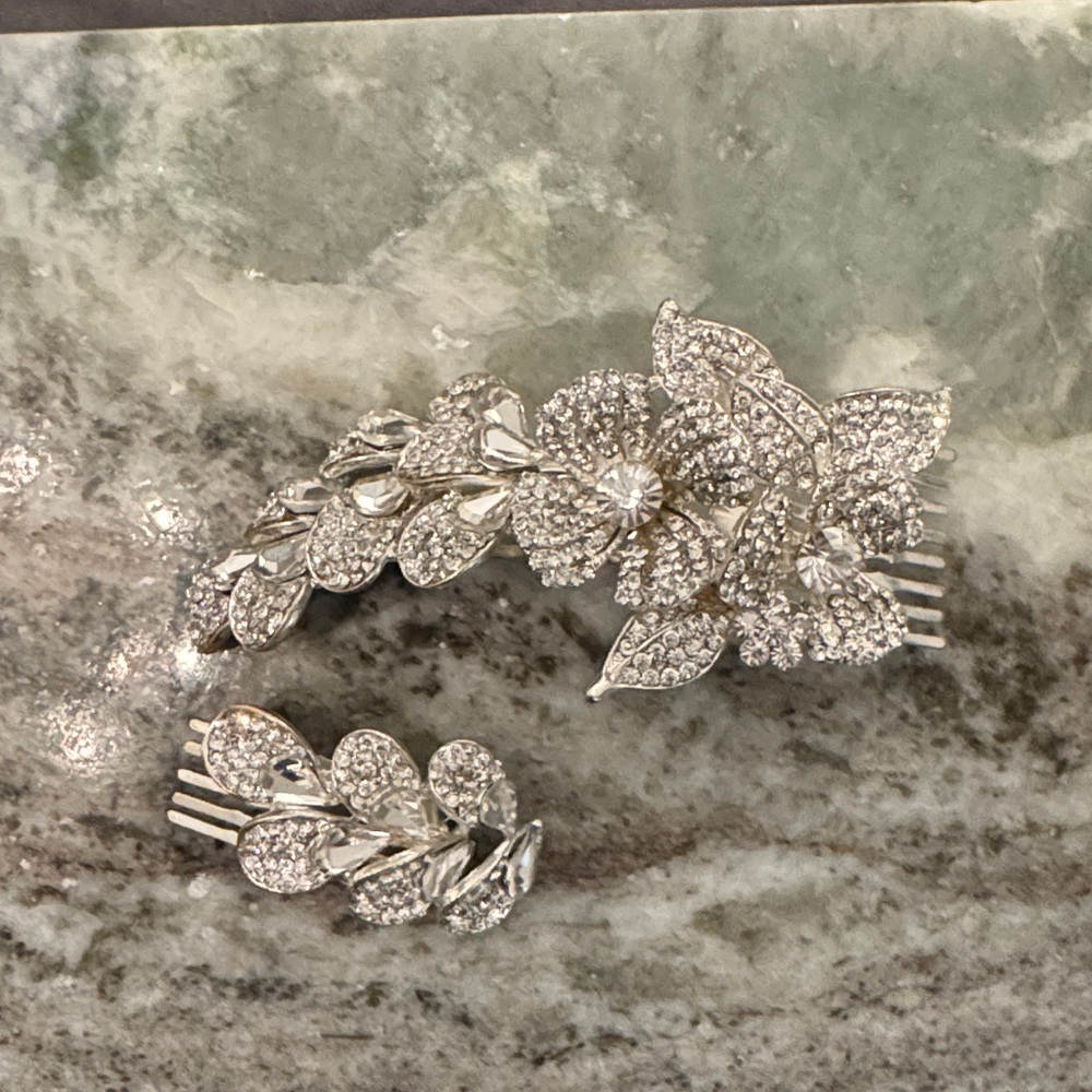 Hair Piece (2 pieces)